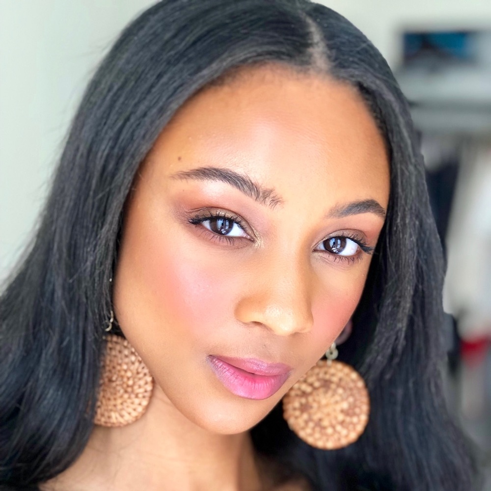 Meet your Posher, Maiya